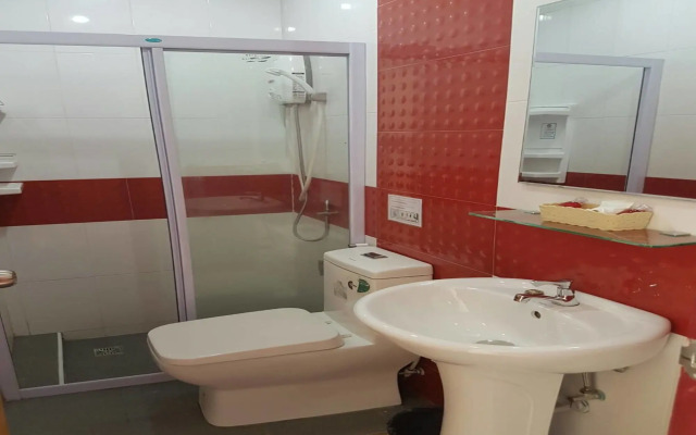 V-House Hotel