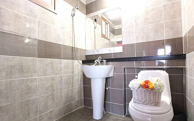 Suncheonman Baytravel Pension