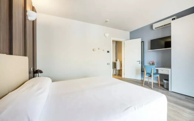 Hotel Riva Del Sole