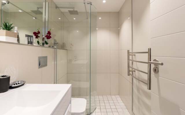 The Docklands 509 by CTHA