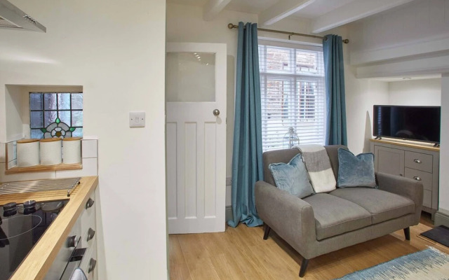 Threadneedle Cottage