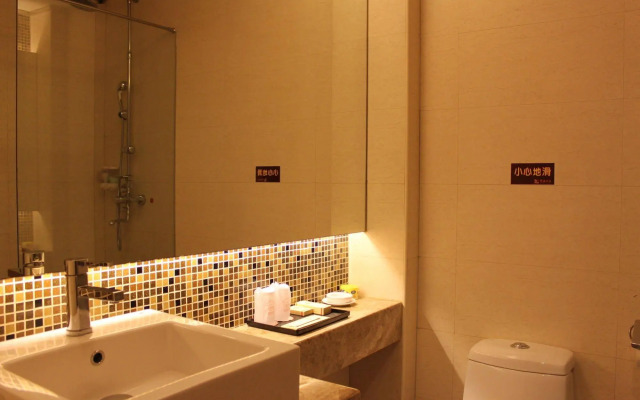 Yingshang Hotel Huangpu Branch