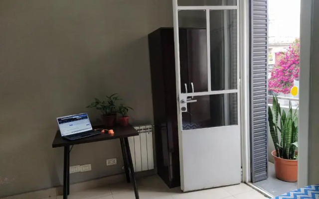 HA! 1 Resi para estudiantes