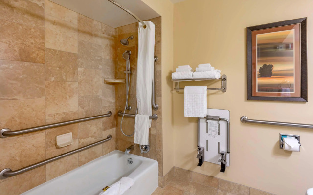 Best Western Plus Cottontree Inn