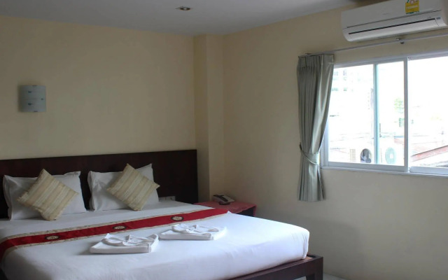 Patong Palm Guesthouse
