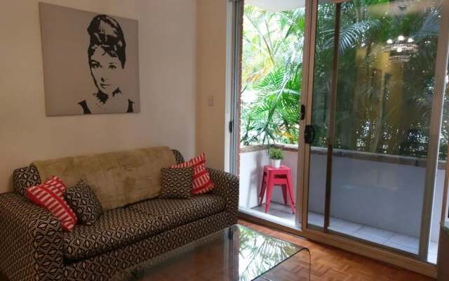Cozy Marrickville Apartment Near Centre
