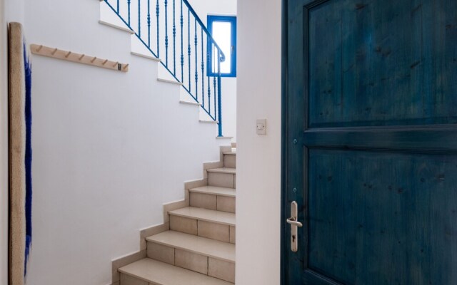 "sanders Azzurro - Adorable Villa w/ Private Pool"
