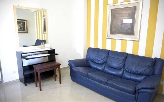 Apartment With 2 Bedrooms in Reggio Calabria, With Wonderful sea View,