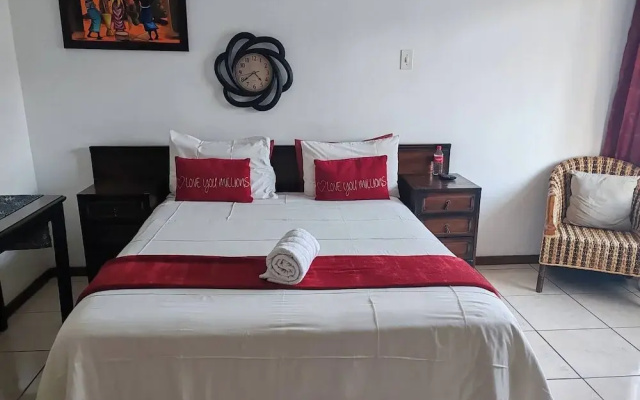 Room-charming Tshwane B&B With Secure En