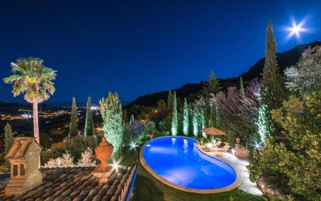 FONTESPINA 6, Emma Villas
