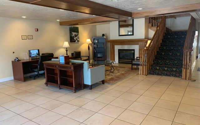 Country Inn & Suites by Radisson, West Valley City, UT