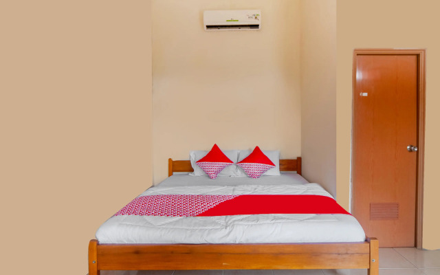 OYO 2471 Swarna Raya