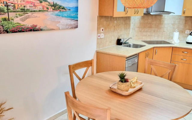 two bed room apartment 5 min walk to the beach