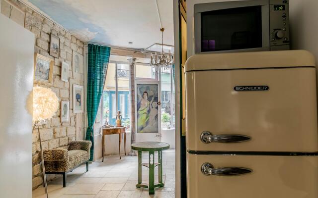Montmartre Apartments - Androuet