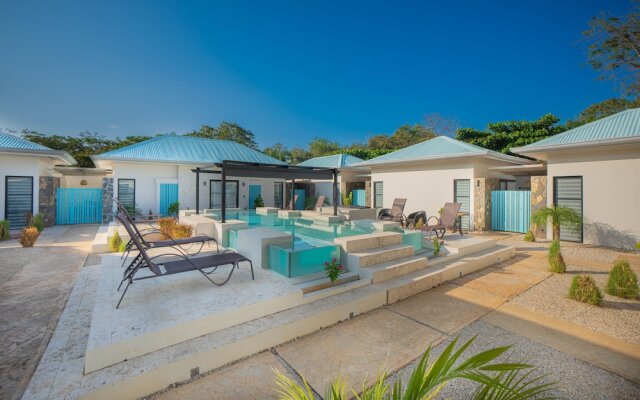 Villas VR Beachwalk Avellanas