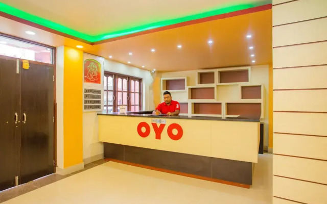 Oyo 589 Hotel Trimurti