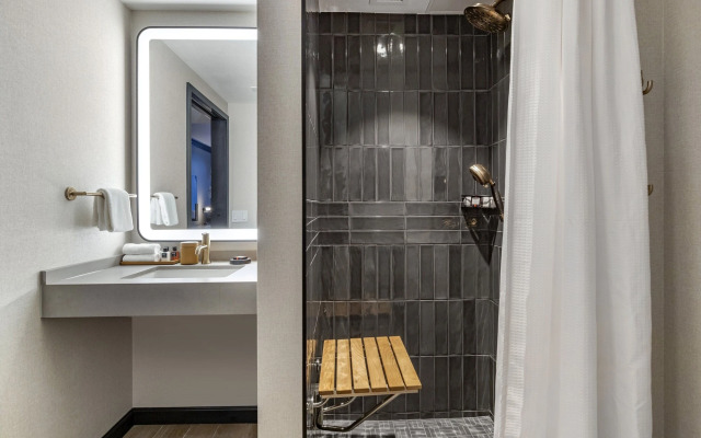 Omni Austin Hotel Downtown