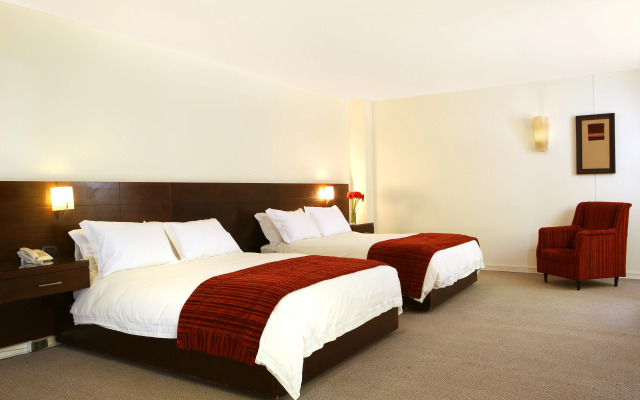MR Hotel