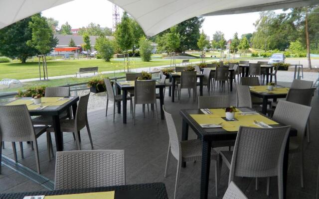 Hotel Bilý Pav