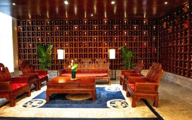 Zangbao Zhijia Hotel