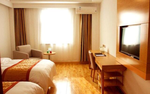 GreenTree Inn Laiwu Bus Station Express Hotel