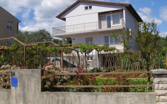 Apartment Vallelunga