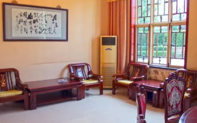 Tianjin Jingji Mountain Villa