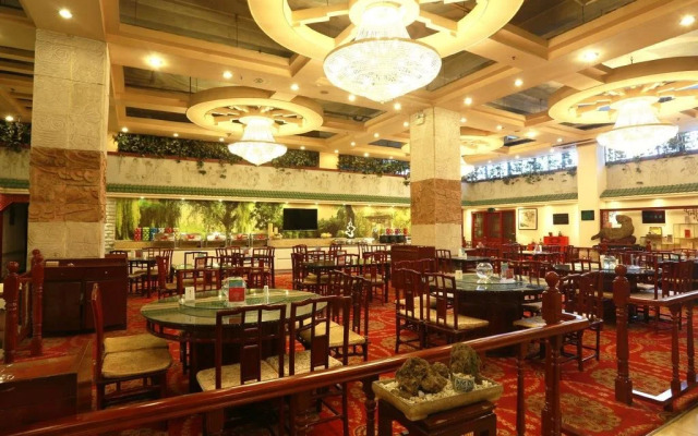 Qiyun Hotel