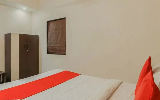 Hotel Rajshree By OYO Rooms