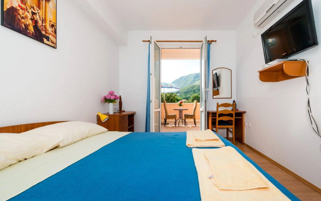 Apartments Azzurro
