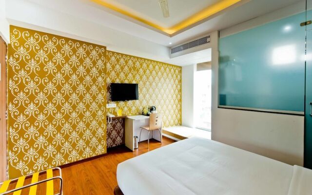 X by Bloom - Manyata