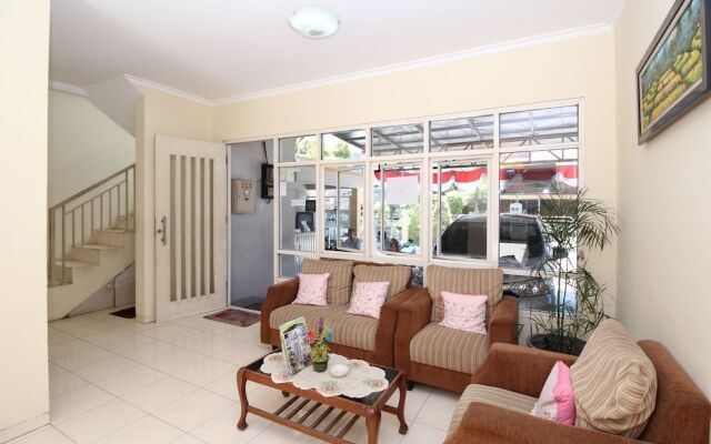 Airy Eco Syariah Dukuh Kupang Timur Dua Puluh 52 Surabaya