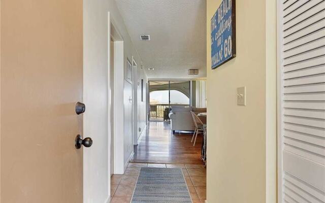 Hibiscus 303D - Two Bedroom Condo