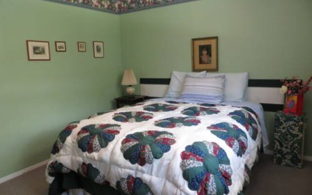 Avoca House B&B