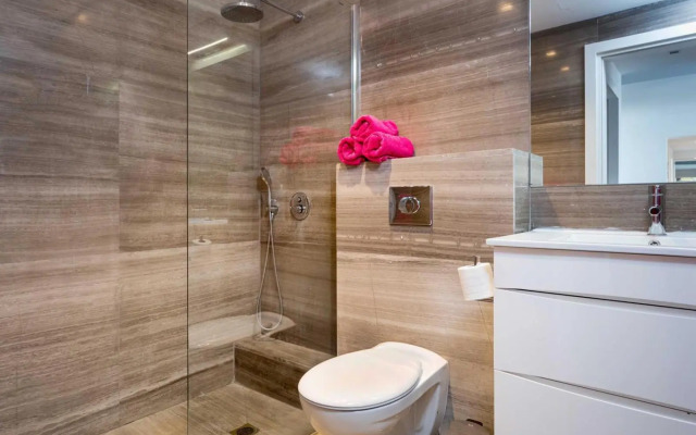 Rav Kook Luxury Complex - 4BDR