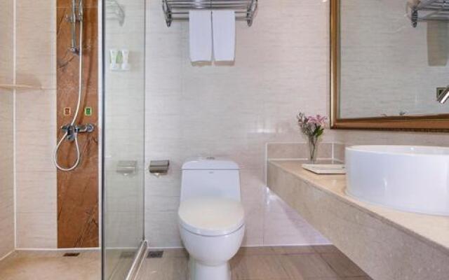 Vienna Hotel Yueyang Huarong Avenue Branch
