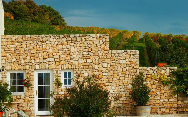 Liszkay Vineyard Estate