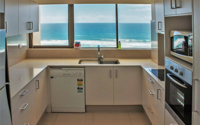 Seacrest Beachfront Holiday Apartments
