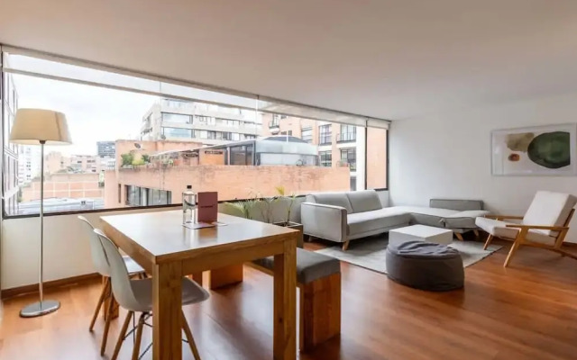 w Upscale 1BR in Cabrera