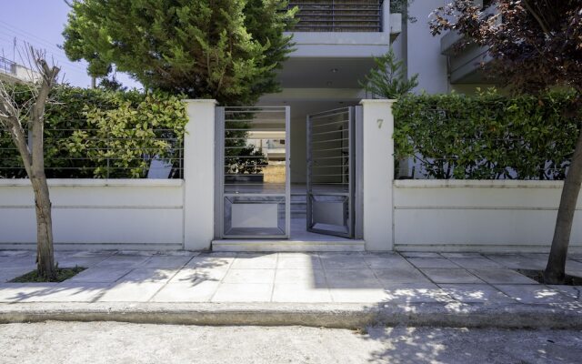 Posh 1BR Apartment in Chalandri