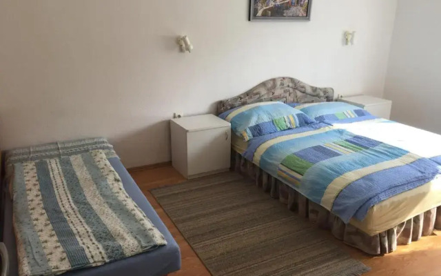Mária Apartmanház