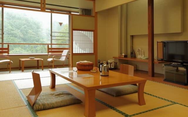 Fujioka Onsen Hotel Resort