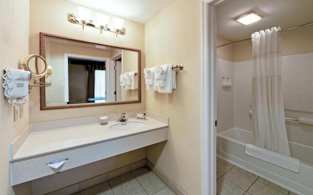 staySky Suites - I Drive Orlando