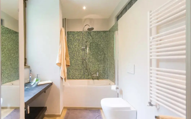 Isola Suite Apartment