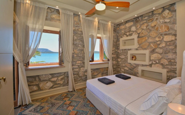 Villasonboard Rock Villa 3bed Jacuzzi Seaside