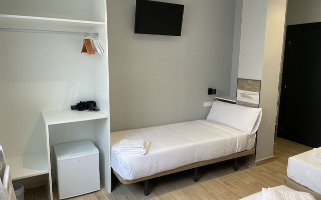 Hey Rooms