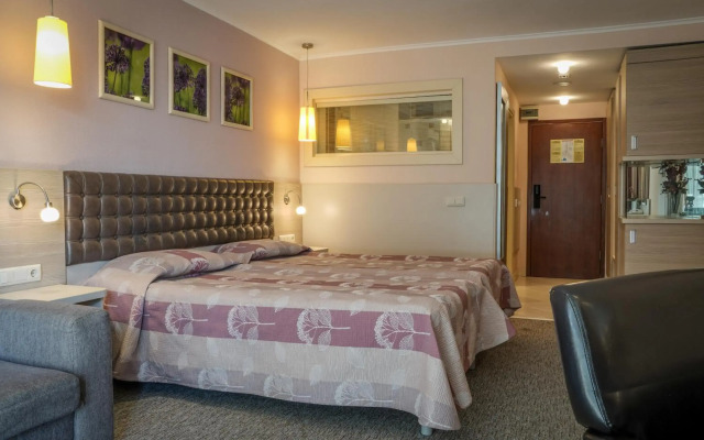 Hotel Sandy Beach