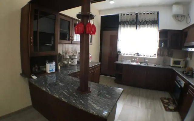 Royal Mansions Grand Luxury Villas