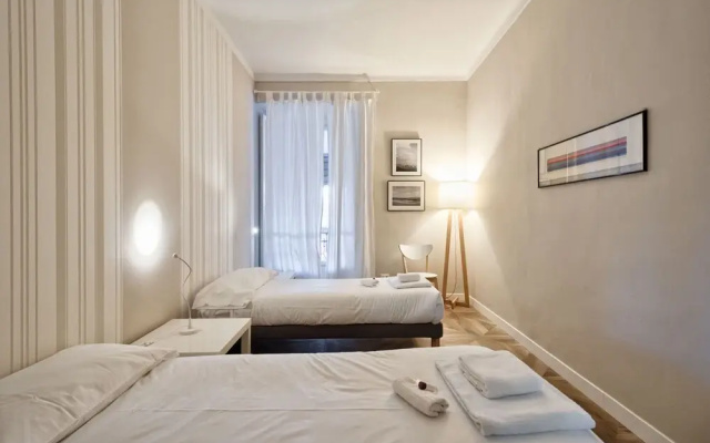 Porta Nuova Railway Station Flat