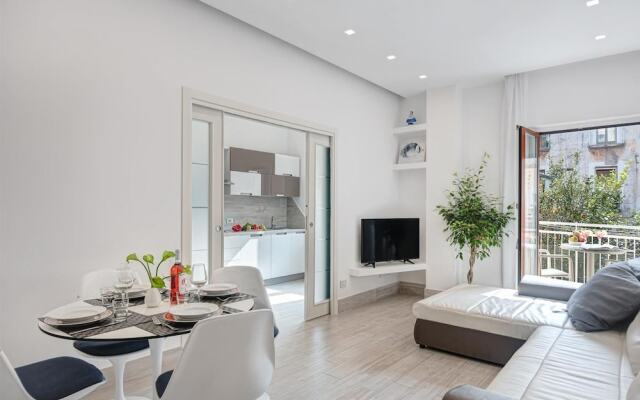 El Royale Suites Sorrento - Blanco